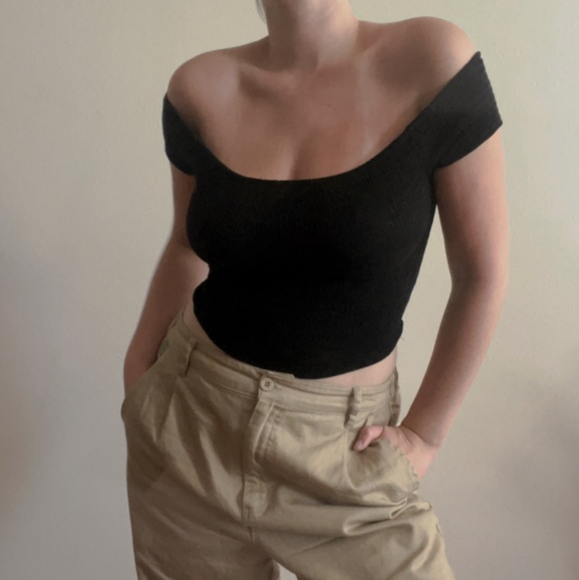 Black Off The Shoulder Crop Tops